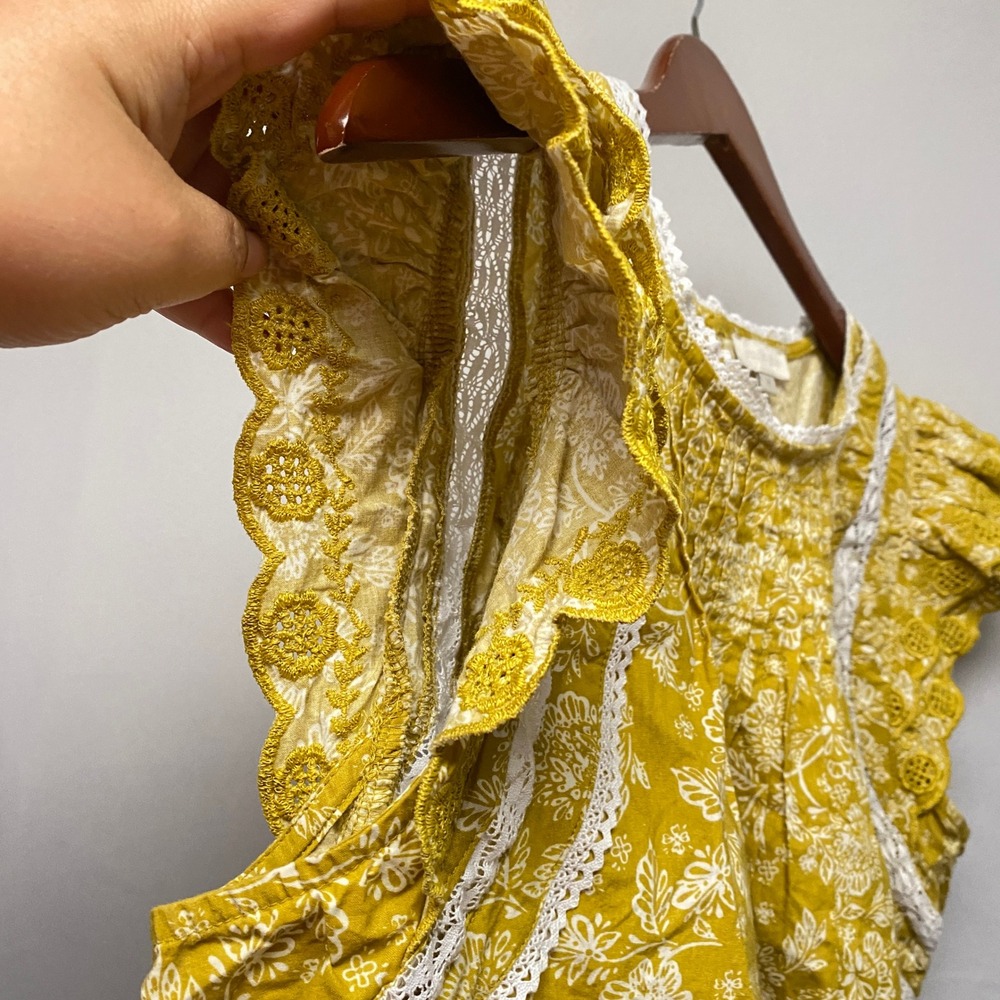 Jennifer Grace Yellow Floral Flutter Sleeve Lace Trim Pintuck Boho Top Size M - Picture 5 of 11